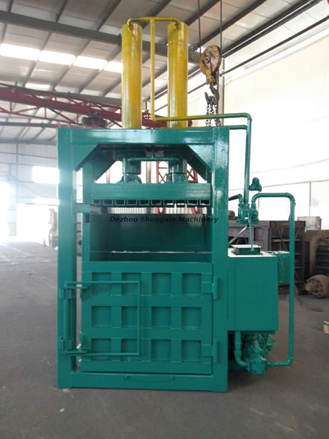 Hydraulic Baler
